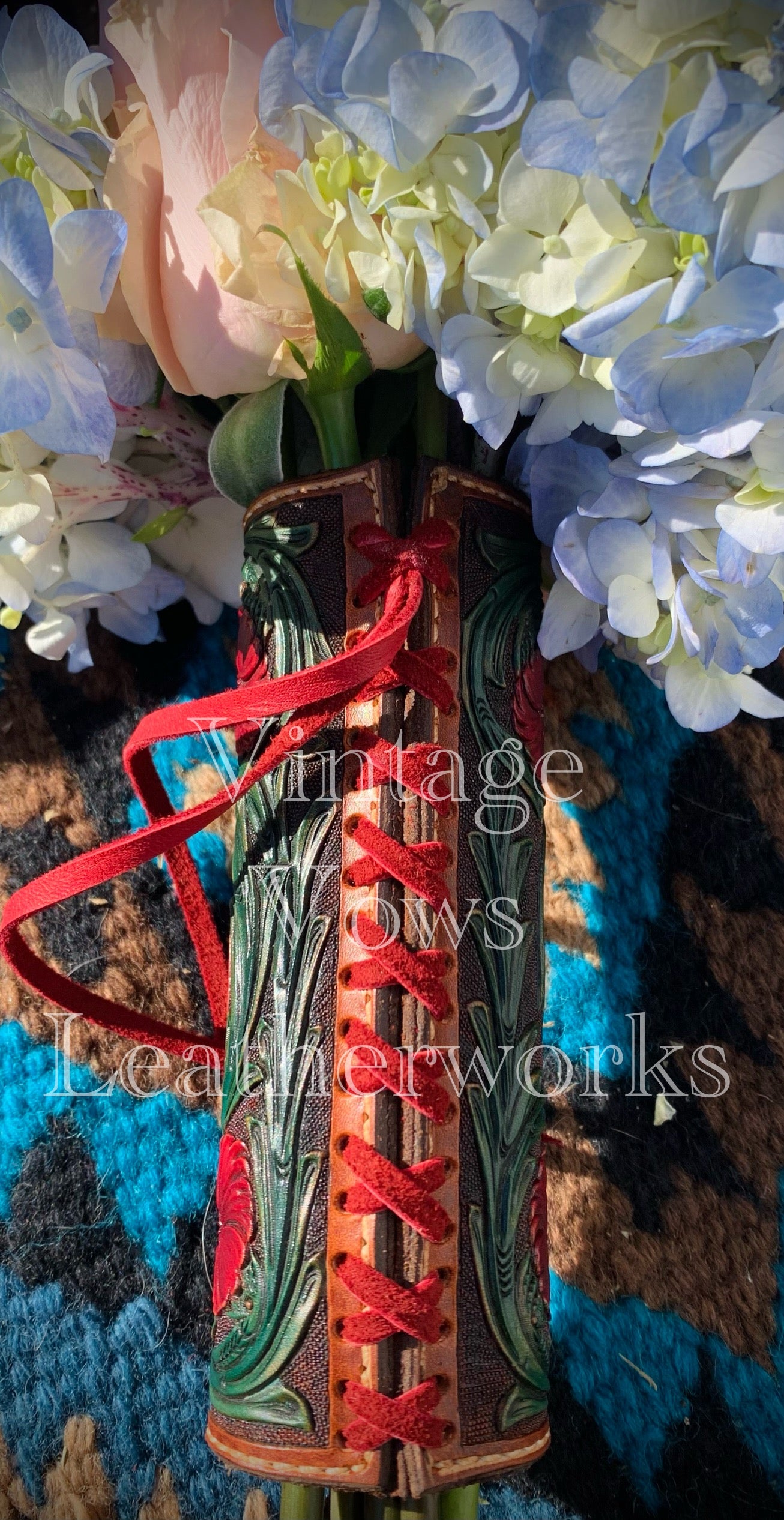 Red Flowers and Green Vine Bouquet Wrap