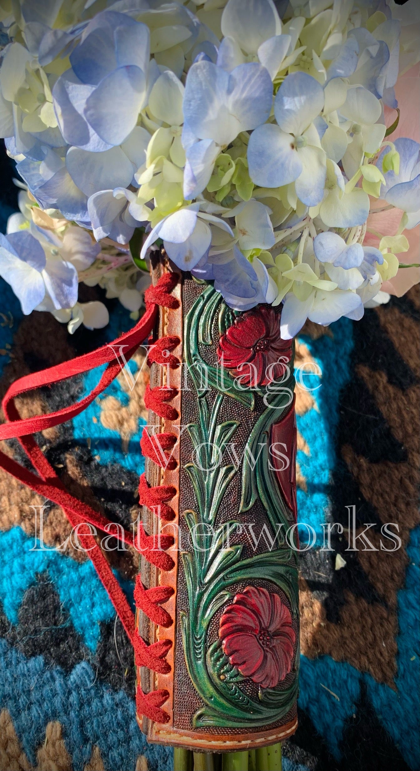 Red Flowers and Green Vine Bouquet Wrap