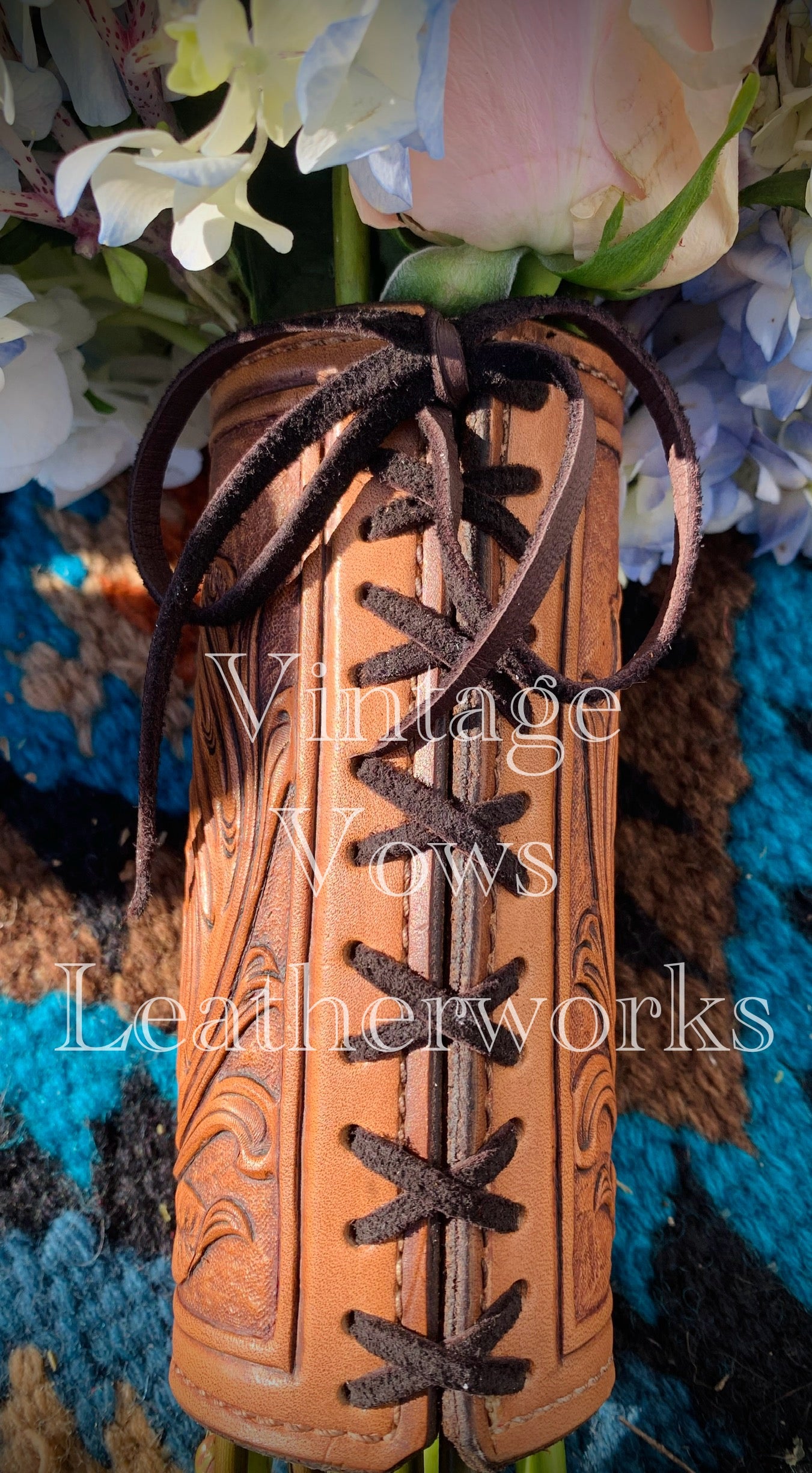 Lucky Horseshoe and Flower Bouquet Wrap