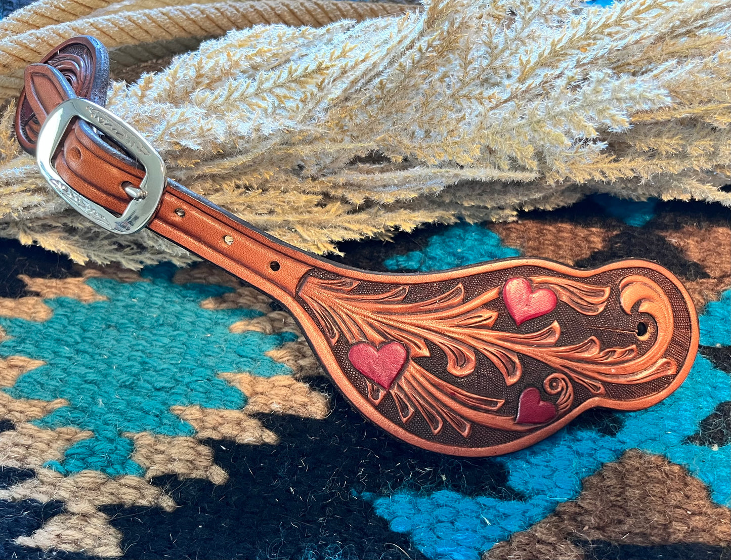 Ladies Spur Straps - Hearts and Vines